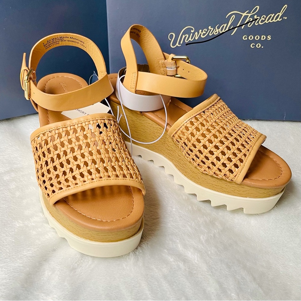 Wedge sandals Universal Thread - Picture 5 of 6